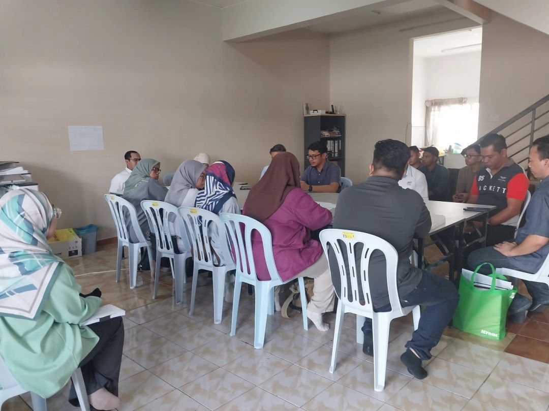 LAWATAN TAPAK PROJEK TEBATAN BANJIR OLEH PENGARAH JPS NEGERI SELANGOR