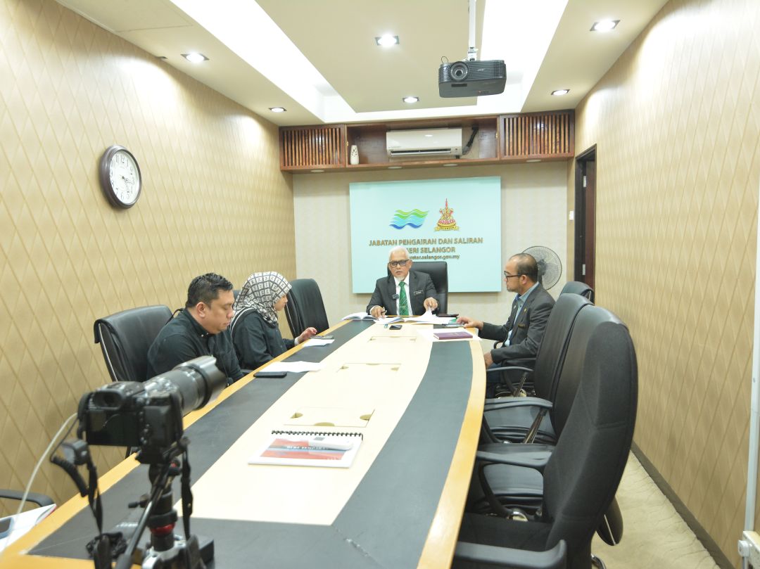 SESI TEMUBUAL PENGARAH BERSAMA SELANGOR TV DAN PORTAL BERITA ONLINE SCOOP