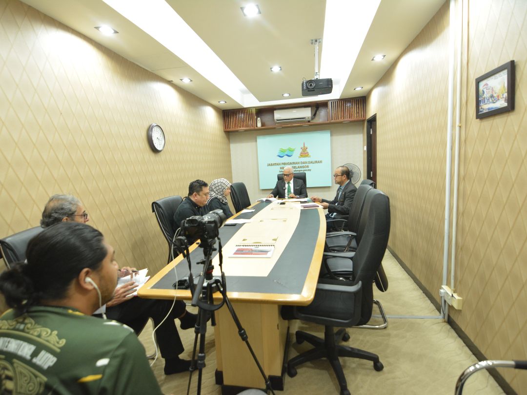 SESI TEMUBUAL PENGARAH BERSAMA SELANGOR TV DAN PORTAL BERITA ONLINE SCOOP