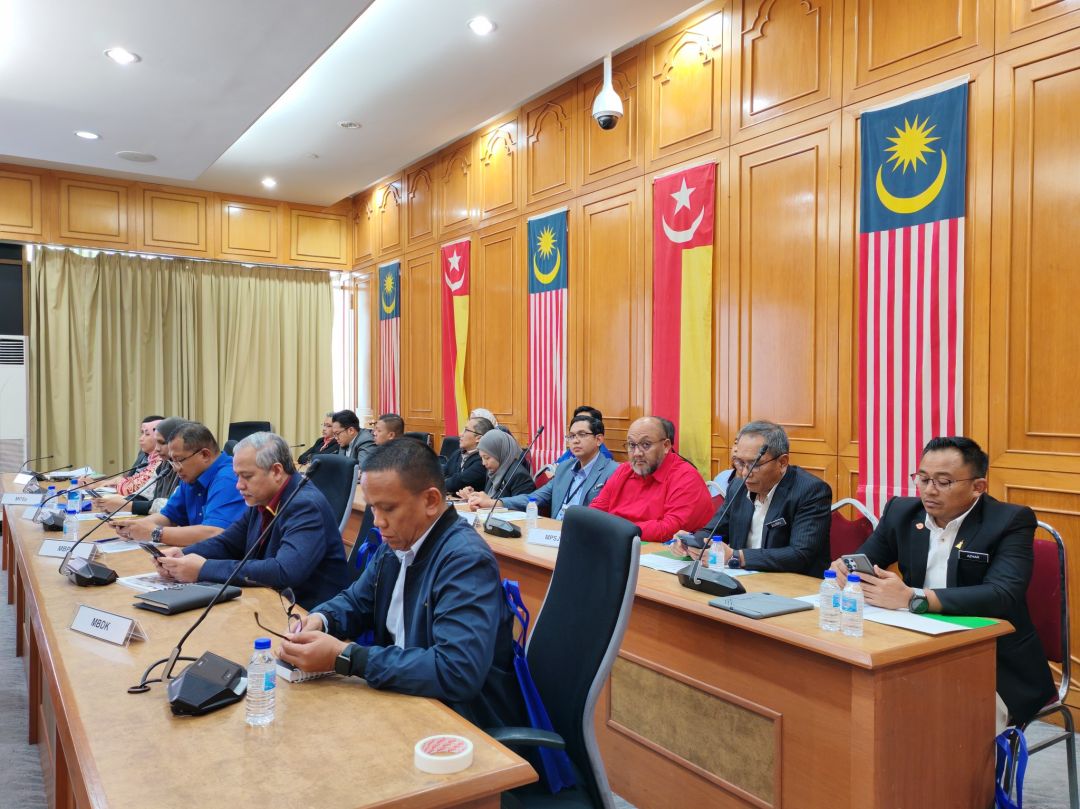 SESI LIBAT URUS DAN TAKLIMAT PERKONGSIAN PETA KEMUNGKINAN BANJIR (FLOOD HAZARD MAP-FHM)