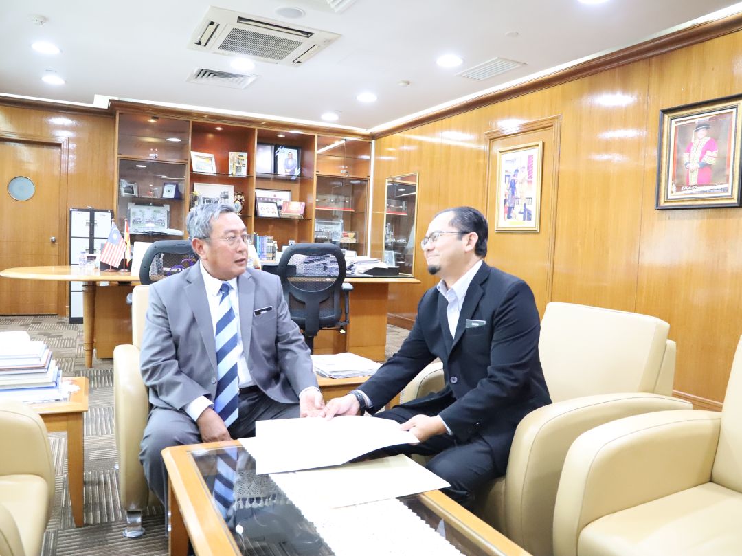 SESI PENYERAHAN SURAT PELANTIKAN PENGARAH JPS NEGERI SELANGOR