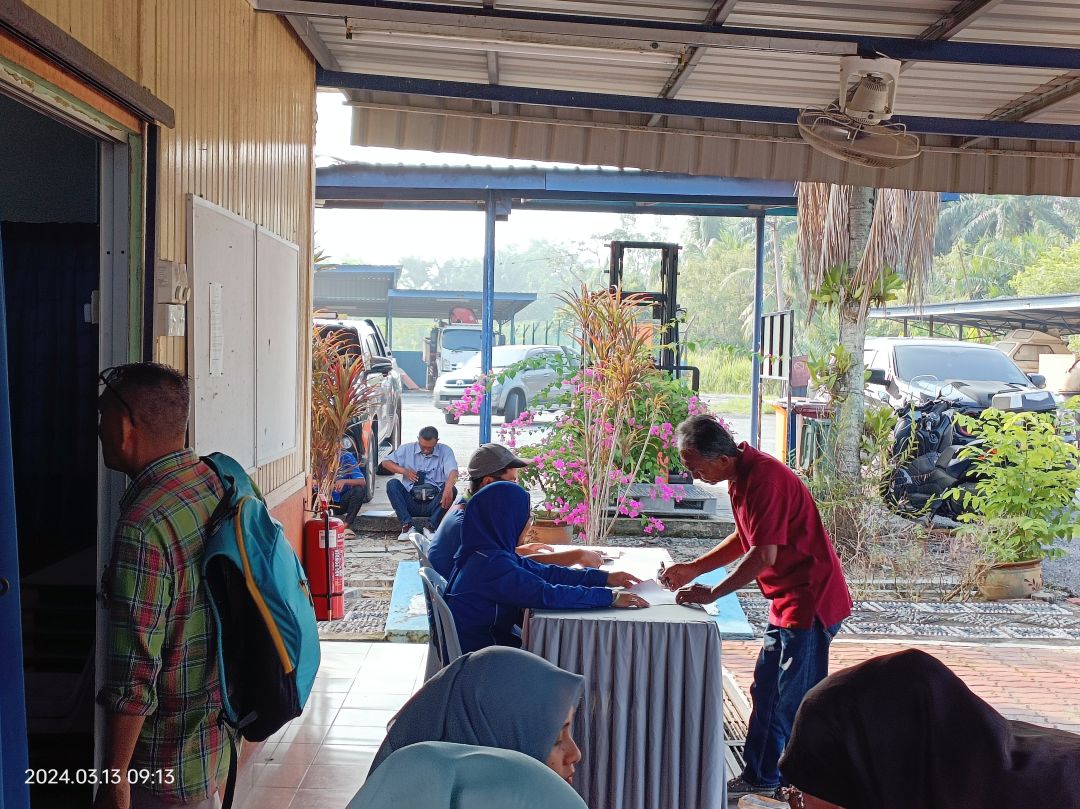 Mengadakan Sesi Taklimat Bagi 6 Sebut Harga Di JPS Kuala Langat