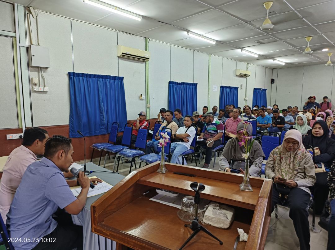 Taklimat dan Lawatan Tapak Bagi 11 Sebut Harga Kerja-Kerja Menyelenggara Perangkap Sampah, Menyelenggara dan Mengorek Parit di Daerah Kuala Langat